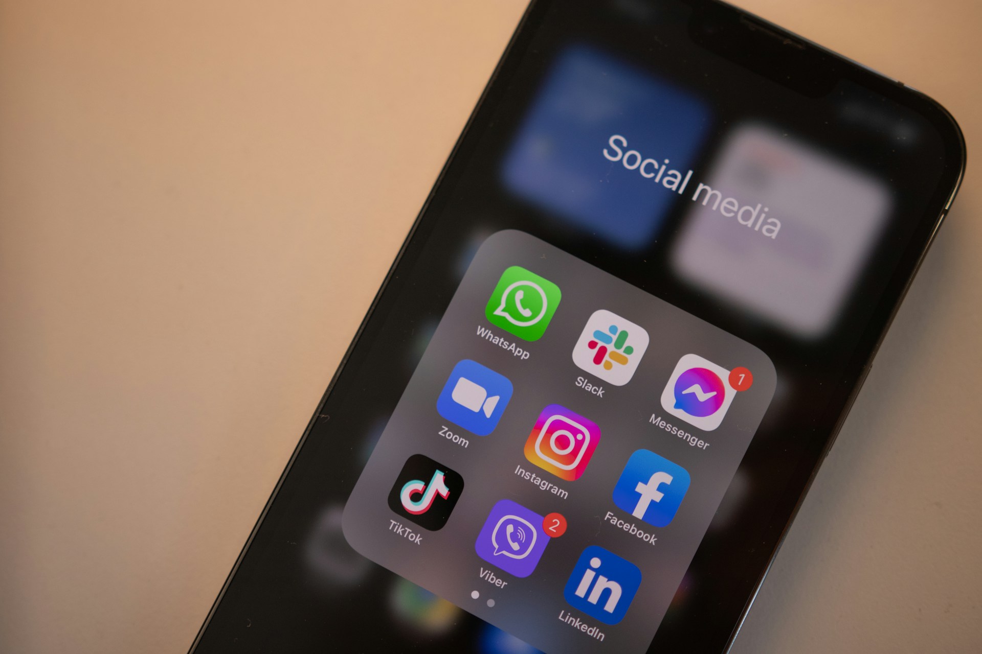 Maîtriser les réseaux sociaux avec Komunity Web