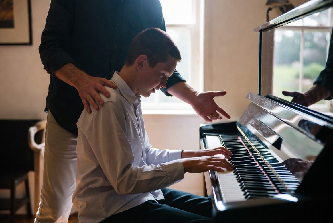 Apprendre le piano à Marseille avec Allegromusique